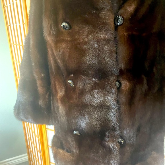 Louis Feraud Female mink pea coat Jacket with leather Belt 4/6. 3/4 sleeves - Picture 4 of 13